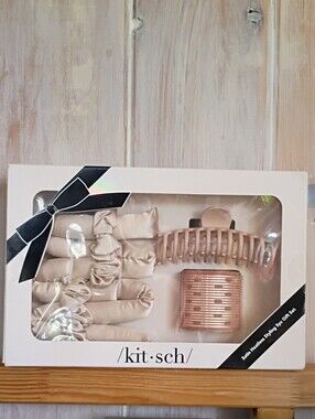 Kitsch Satin Heatless Hair Curler Set in Nude Blush - Tik Tok Influencer Curls